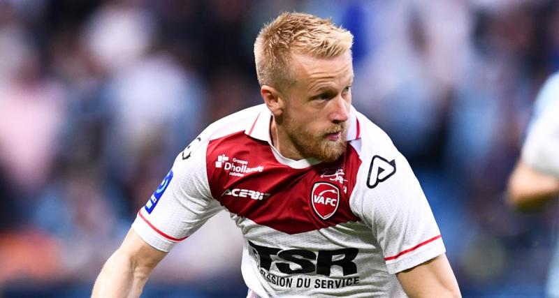  - Valenciennes : Quentin Lecoeuche officialise son départ, direction l'étranger