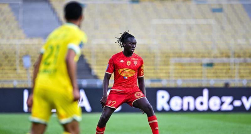  - Angers : Batista Mendy intéresserait un club néerlandais