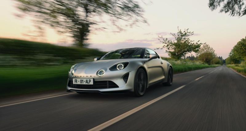 - Alpine A110 S Enstone Edition (2023) : inspirée par la F1, la sportive devient anglo-normande
