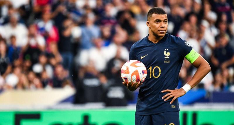  - PSG : Mbappé n'aurait pas changé de position, Paris fixe un prix légendaire