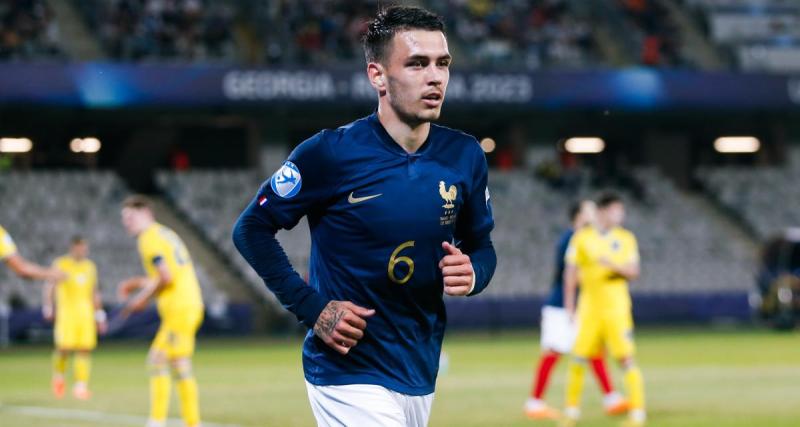  - 🚨 Officiel : Enzo le Fée s'engage avec Rennes !