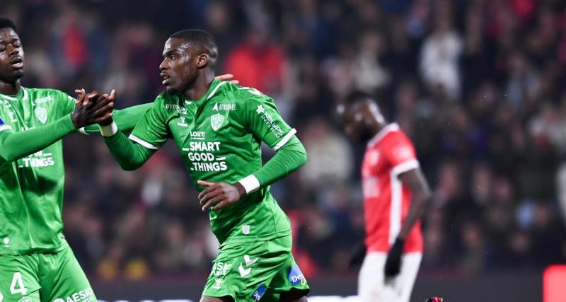  - ASSE : Niels Nkounkou dans le viseur d’un cador allemand ?