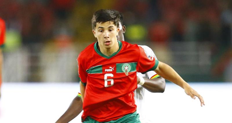  - ASSE - Mercato : Bouchouari entre dans l'histoire, une bonne nouvelle pour les Verts