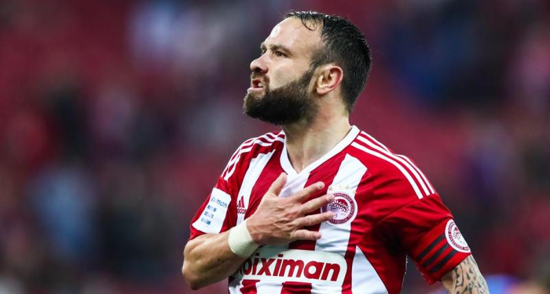  - 🚨 Officiel : Mathieu Valbuena quitte l'Olympiakos avec un bel hommage