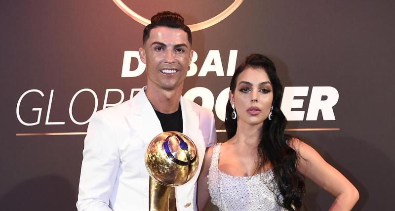  - Georgina Rodriguez affiche des courbes renversantes et s'envoie en l'air avec Cristiano Ronaldo !