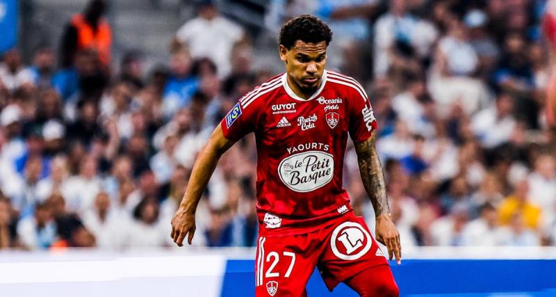  - Brest : Kenny Lala prolonge pour deux ans (off)