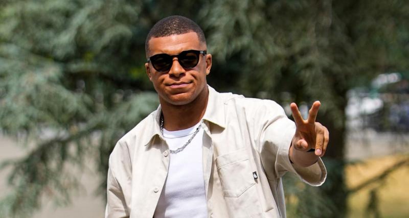  - PSG - Mercato : Mbappé reçoit un gros appel du pied d’une star du Real Madrid