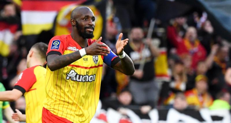 - Lens : Séko Fofana file en Arabie saoudite (off)