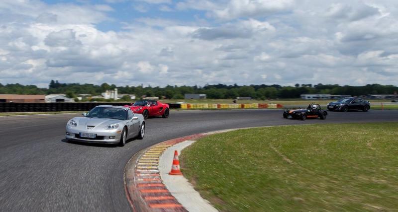  - Circuit de Nogaro : plusieurs centaines de caravanes de gens du voyage viennent perturber les activités