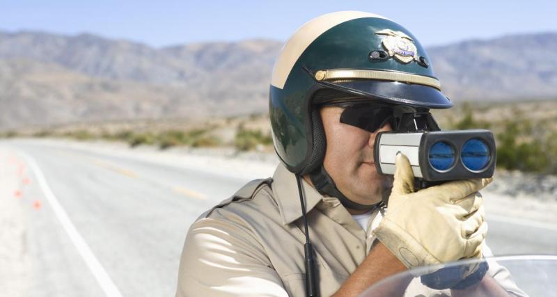  - Flashé à 219 km/h, le jeune homme a un peu trop poussé la voiture de papa