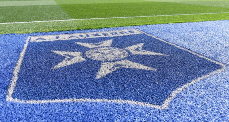  - L2 : Auxerre perd un cadre, Valenciennes recrute un défenseur (off)