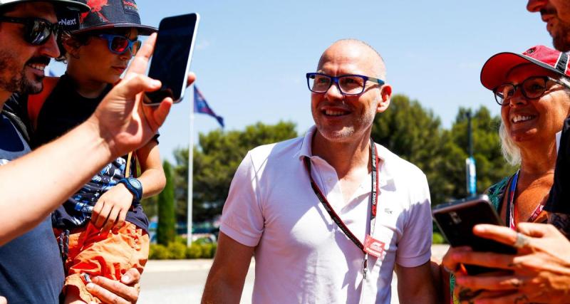  - Jacques Villeneuve pense que Red Bull a promis à Ricciardo le baquet de Perez 
