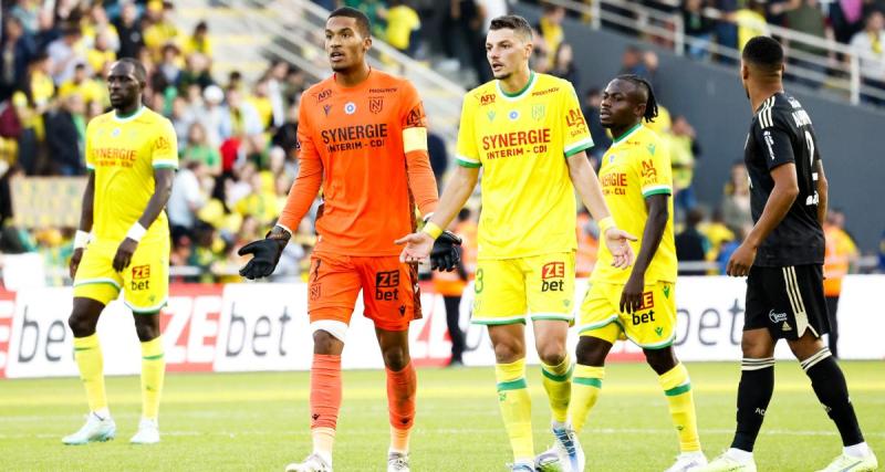  - FC Nantes - Mercato : coup de théâtre pour Lafont, un titulaire d'Aristouy file en Arabie saoudite 