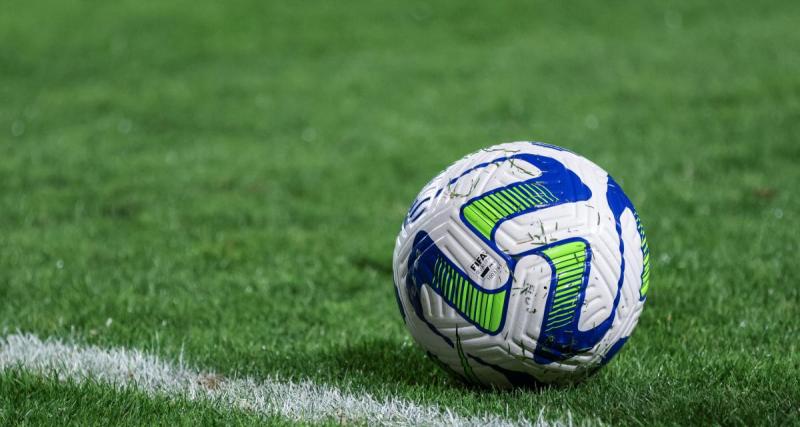  - N1 : Niort s'offre un milieu, Versailles signe un latéral (off)