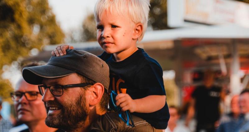  - VIDÉO. Les 3 indispensables pour aller en festival avec les enfants !