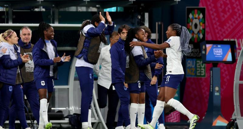  - L'équipe de France bat le Panama au terme d'un match très offensif et file en 8e de finale, avec la première place du groupe F en poche !
