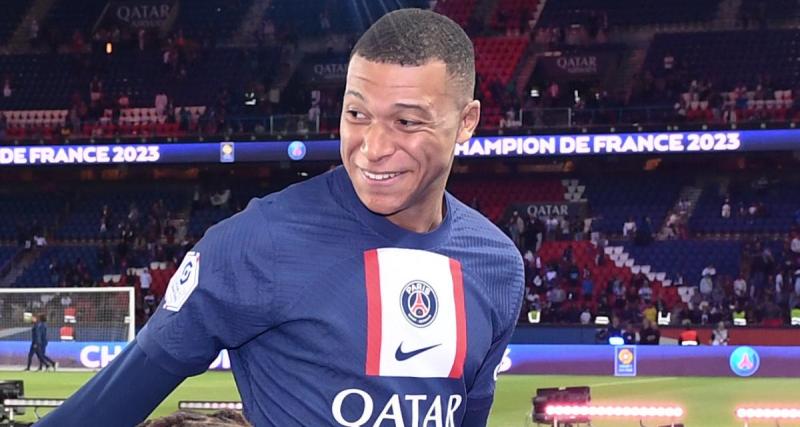  - PSG, Real Madrid – Mercato : ovationné, Mbappé s'affiche relax avec les supporters