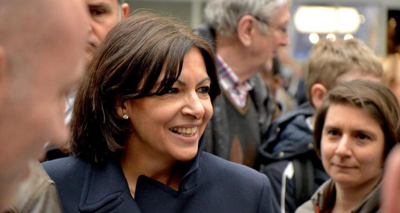  - Anne Hidalgo distinguée pour sa politique liée à l'automobile à Paris