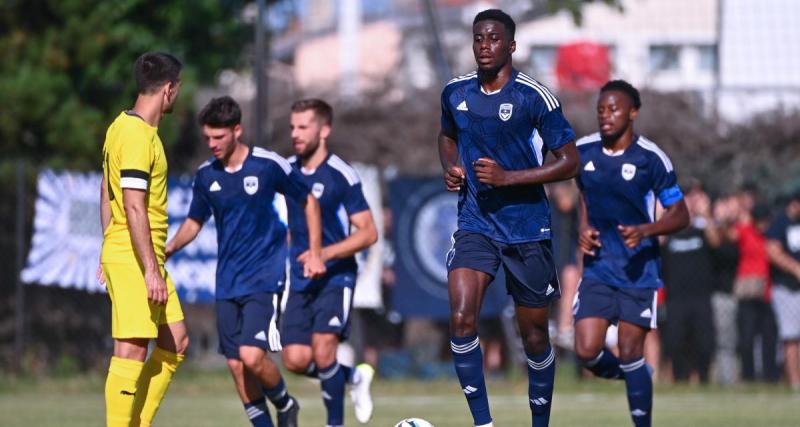  - Bordeaux : les Girondins dévoilent leur nouveau maillot extérieur