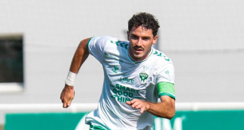  - ASSE : Monconduit en défense, Batlles a tranché