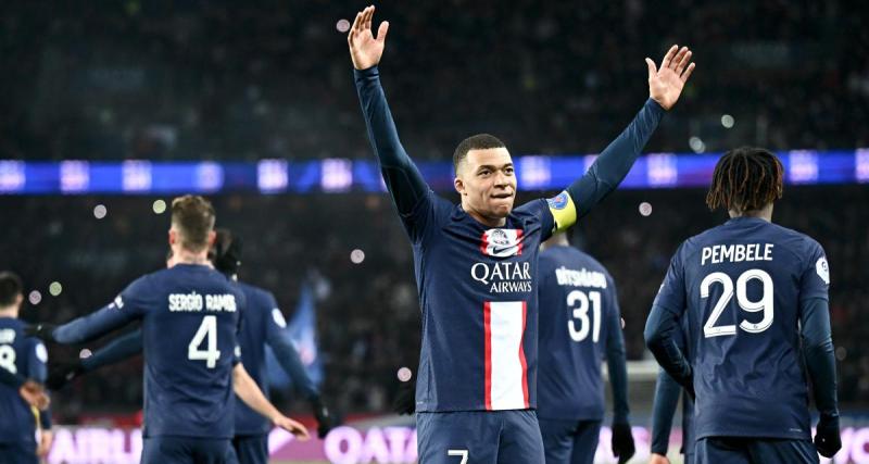  - PSG : non, Mbappé n’a pas été effacé de la boutique du Parc des Princes
