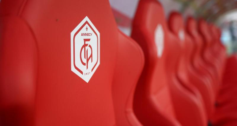  - Annecy : Faraglia tacle Grenoble après le repêchage du FCA !