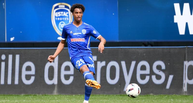  - Troyes : Wilson Odobert file en Premier League (off)
