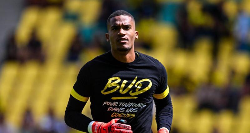  - Nantes : Alban Lafont annonce une blessure sérieuse