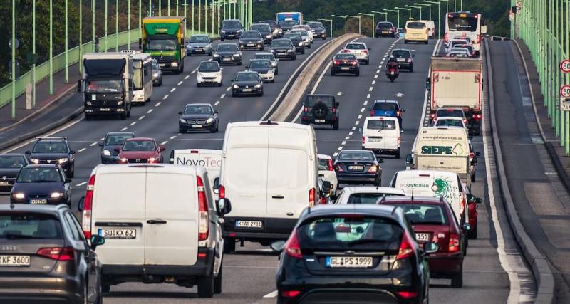  - Entre l'Espagne et la France, des sorties d'autoroute fermées aux touristes