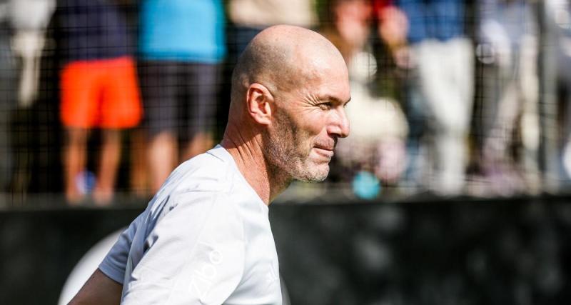  - Real Madrid : une grave accusation frappe Zinédine Zidane !