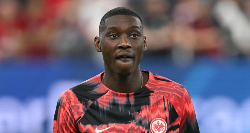  - PSG, OL - Mercato : une première offre est partie pour Kolo Muani, Barcola en salle d'attente