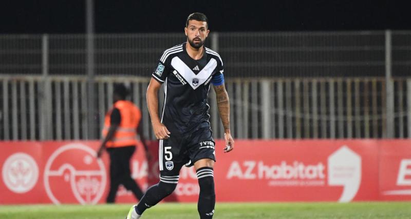  - Ajaccio – Bordeaux : après une interruption d’une heure pour une bagarre, les deux équipes dos à dos