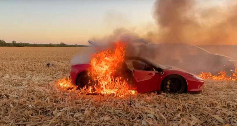  - Ce Youtuber part en off-road avec sa Ferrari, cette dernière prend feu dans un champ