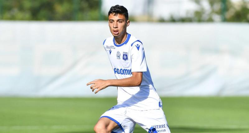 - PSG : Auxerre résilie le contrat de Ruiz-Atil, qui répond !