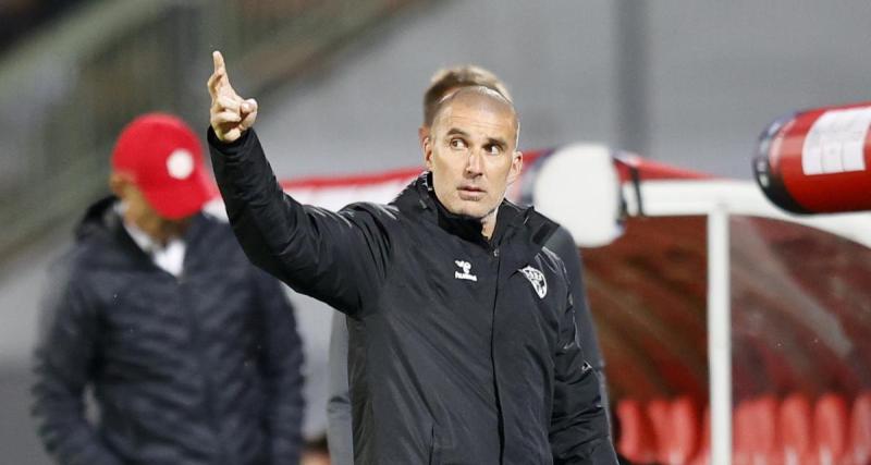  - Laurent Batlles (Saint-Étienne) : "Difficile de ne pas repartir avec les trois points"