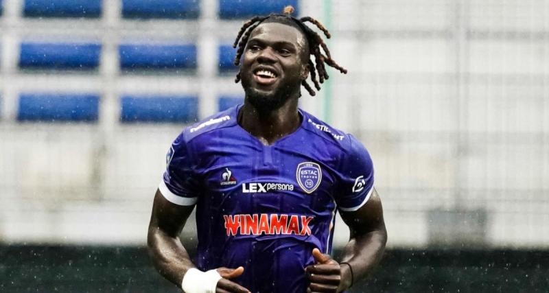  - Mercato : l'OL officialise l'arrivée de Mama Baldé