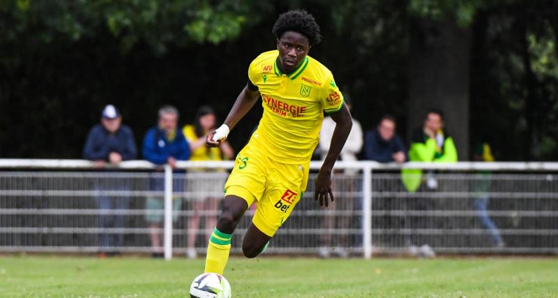 - Annecy : Junior Diaz prêté par le FC Nantes (off)