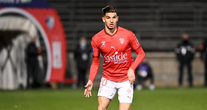  - 🚨 Algérie : Zinédine Ferhat se relance en France ! (officiel)