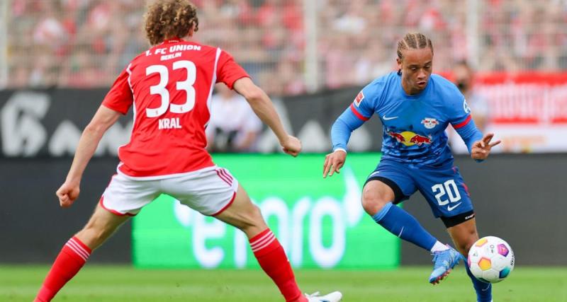  - PSG : le superbe but de Xavi Simons avec Leipzig