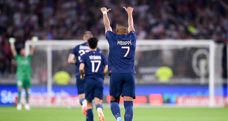  - Le PSG humilie Lyon à la mi-temps