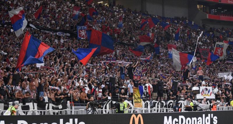  - OL - PSG : scène surréaliste, le discours musclé du capo des Bad Gones face aux joueurs