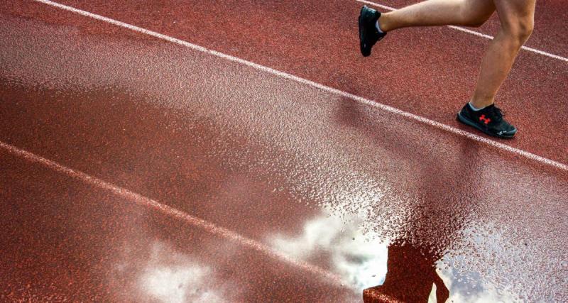  - Semi-marathon : à 102 ans, un vétéran de la deuxième Guerre Mondiale devient le plus vieil homme à terminer une course 