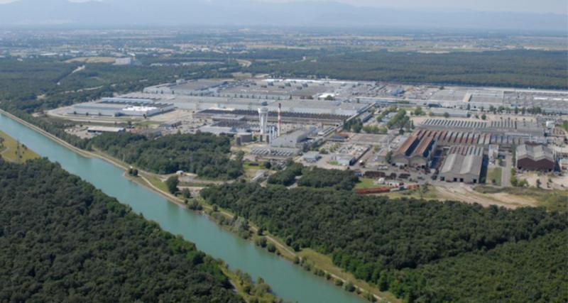 - L'usine Stellantis Mulhouse reprend doucement la production de voitures après des difficultés