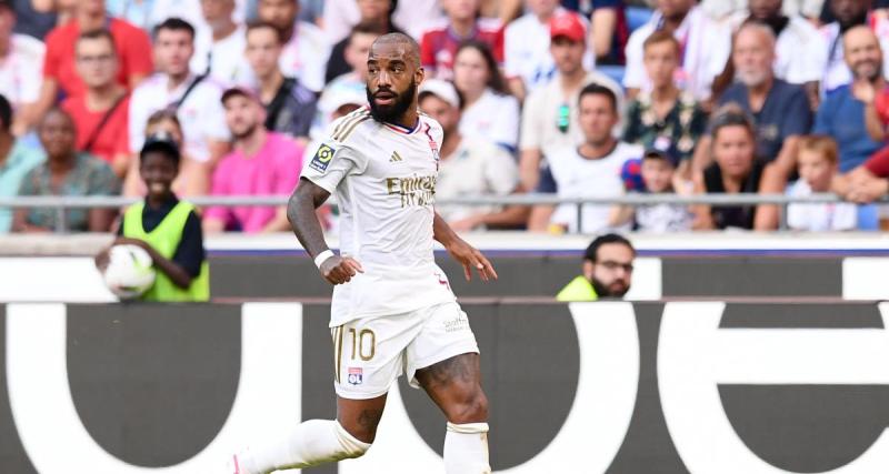  - OL : Lacazette remotive ses troupes et s'exprime sur le départ de Blanc