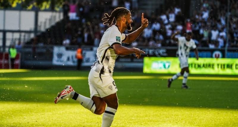  - L2 (J6) : Concarneau s’amuse, Amiens souffre, Laval leader provisoire... les résultats à la pause 