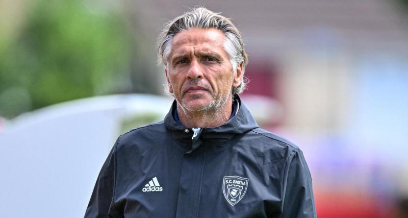  - Bastia : "L'entraîneur a été nul", le mea culpa de Régis Brouard après la défaite contre Laval
