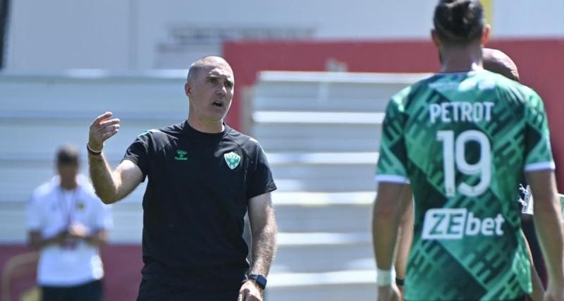 - ASSE : Batlles est soutenu par le vestiaire des Verts