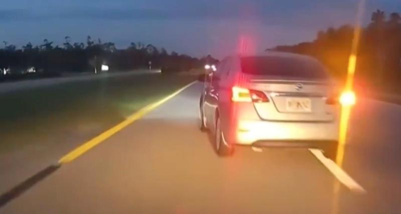  - VIDEO - Un chauffard lui coupe la route, il s’envoie dans le décor pour l’éviter !