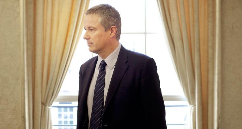 - La vente de carburant à perte est "grotesque et ridicule" selon Nicolas Dupont-Aignan