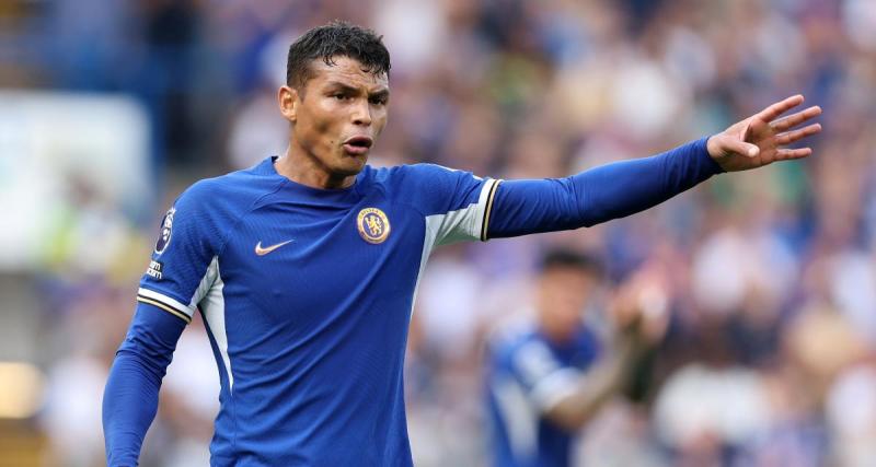  - PSG : Thiago Silva n’hésite pas à donner des ordres à Chelsea 